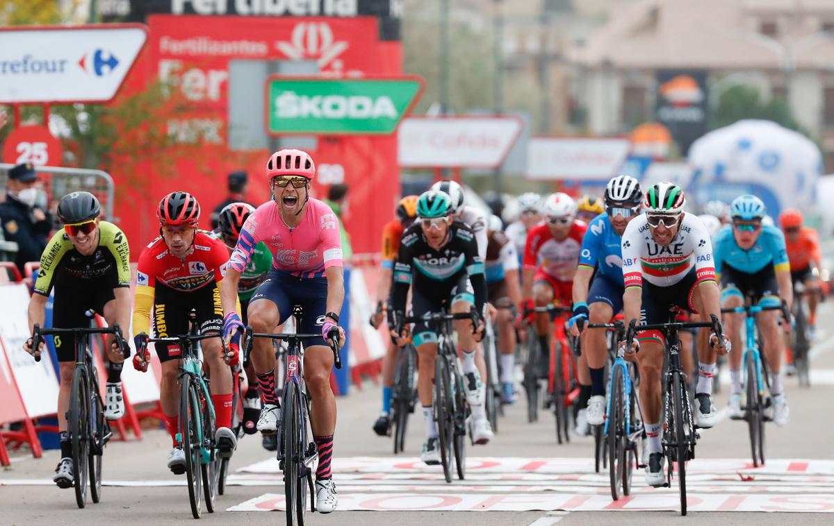 Vuelta20: 16. etapa Primož Roglič Magnus Cort Nielsen | Primož Roglič ima pred predzadnjo etapo Vuelte 45 sekund prednosti pred Richardom Carapazom. | Foto Luis Angel Gomez ©PHOTOGOMEZSPORT2020