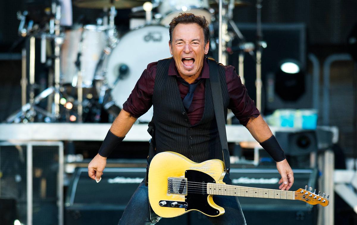 Bruce Springsteen | Springsteen v svoji glasbi pogosto omenja svojo domačo zvezno državo, kjer se je rodil, začel svojo glasbeno pot in osnoval zasedbo E Street. | Foto Guliverimage