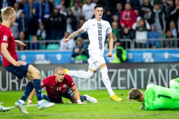 Orjan Nyland | Benjamin Šeško je na sobotni tekmi v Ljubljani zasenčil slovitega norveškega zvezdnika Erlinga Brauta Haalanda. | Foto Matic Klanšek Velej/Sportida