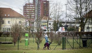 V Ljubljani odprli pasji park, velik kar 1.500 kvadratnih metrov #foto