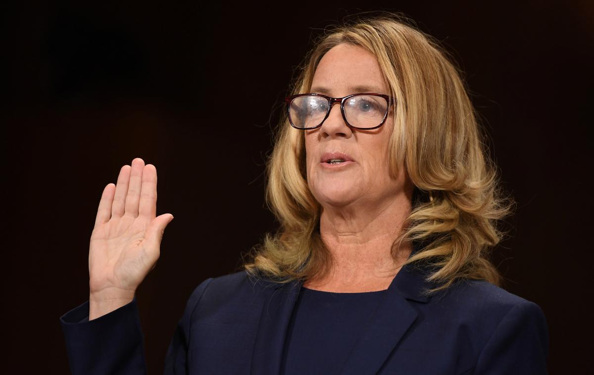 Christine Blasey Ford | Profesorica psihologije z univerze Palo Alto Christine Blasey Ford je v senatu dejala, da je ob napadu skušala kričati na pomoč, vendar ji je Brett Kavanaugh zatisnil usta in zdelo se ji je, da jo bo po nesreči zadušil.  | Foto Reuters