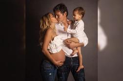 Med estradniki pravi baby boom #video #foto