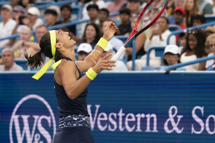 Caroline Garcia | Caroline Garcia je v finalu v dveh nizih ugnala Čehinjo Petro Kvitovo. | Foto Reuters