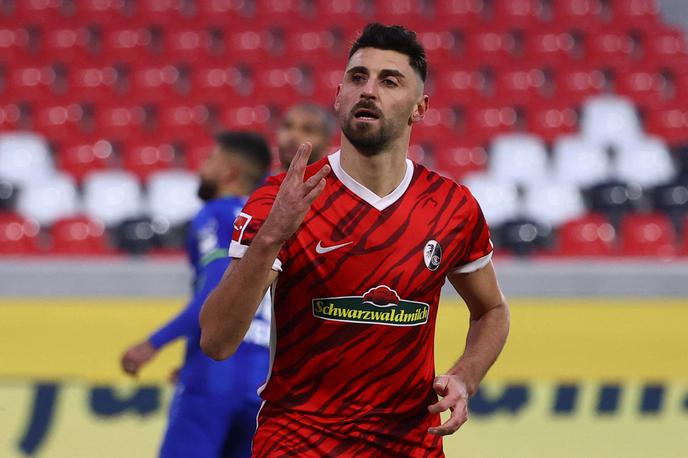 Vincenzo Grifo | Freiburg je z bele točke popeljal v vodstvo proti Bayerju Italijan Vincenzo Grifo. | Foto Reuters