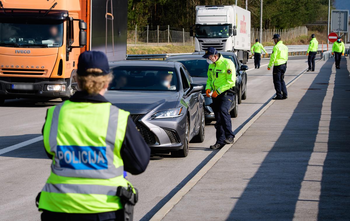 slovenska policija kontrola koronavirus meja | Foto STA