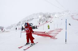 Razočaranje za slalomiste; močan veter odpihnil slalom v Val D'Iseru