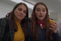 Beanie Feldstein, Kaitlyn Dever