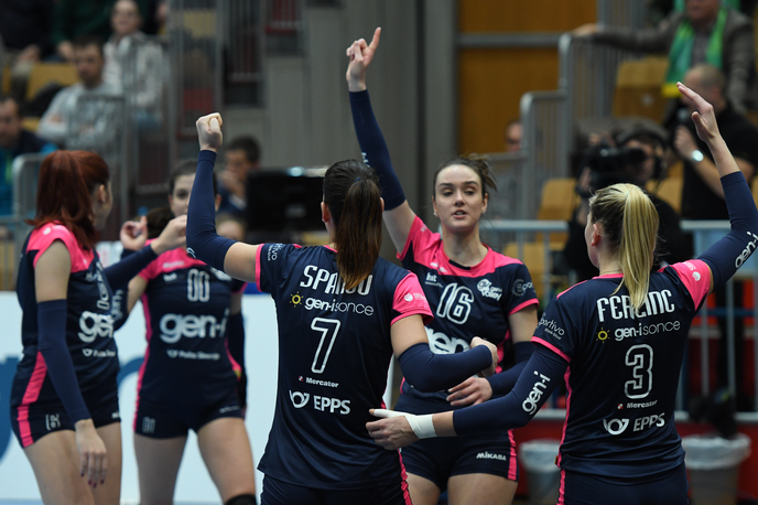 GEN-I Volley | Novogoričanke so po petih nizih strle nasprotnice iz Šempetra. | Foto CEV