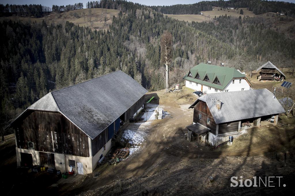 Ekološka kmetija Zvonik Tadej Pačnik Zulejka Javeršek ekokmetija