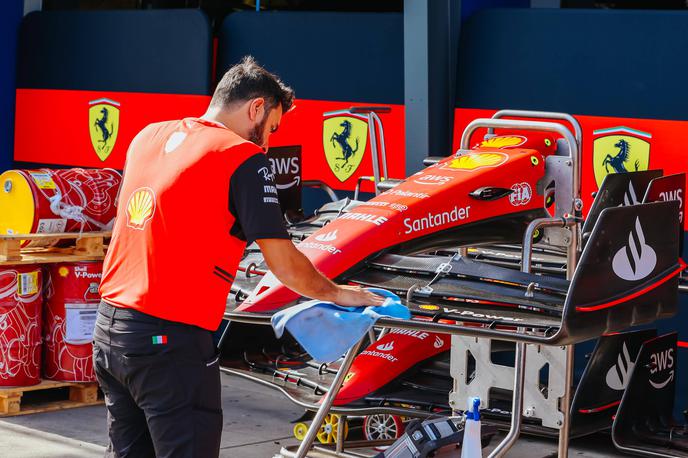 Melbourne paddock | V sredo je bilo v Albert Parku že vse pripravljeno za začetek dirkaškega konca tedna. | Foto Guliver Image