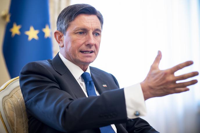 Borut Pahor | Kakšno bo prihodnje leto, ne ve nihče, pravi Pahor. "A vemo dovolj, da gledamo z upanjem. Če držimo skupaj, premikamo meje možnega," je prepričan. | Foto STA