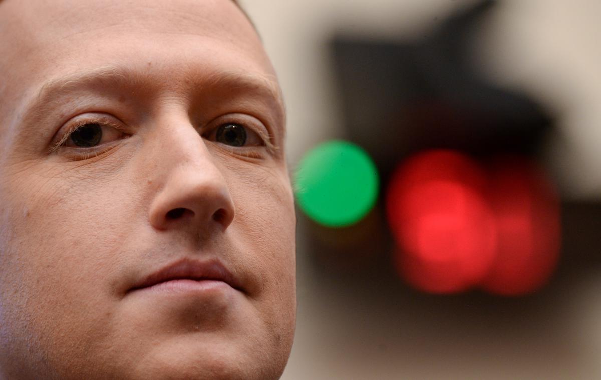 Mark Zuckerberg. Libra | Prvi mož Facebooka Mark Zuckerberg je lahko zadovoljen, kajti vse štiri najbolj priljubljene mobilne aplikacije zadnjega desetletja prihajajo iz njegove hiše. | Foto Reuters