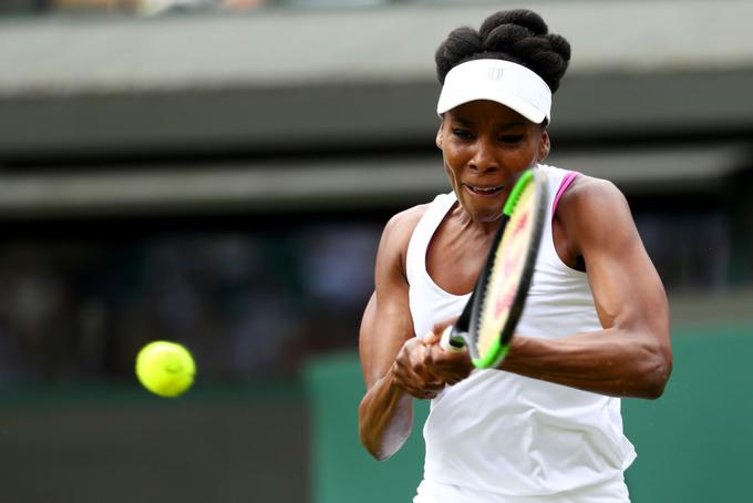 Venus Williams si je morala zamenjati rožnati modrček. | Foto: Guliverimage/Getty Images