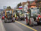 Protestni shod Sindikata kmetov Slovenije. Traktor, kmet, protest.