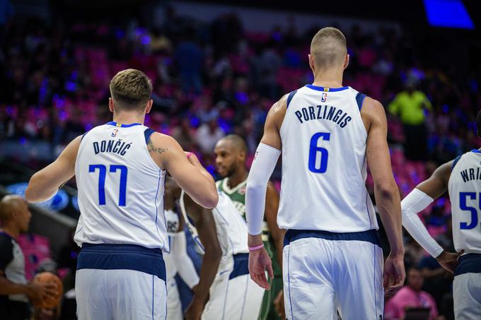 V Dallasu stavijo na dvojec Dončić-Porzingis | Foto: Reuters