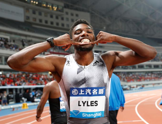 Noah Lyles se je zmage na 100 metro razveselil po fotofinišu. | Foto: Reuters