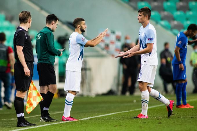 V uvodni tekmi lige narodov proti Grčiji je namesto Jake Bijola v igro vstopil novinec Nino Kouter. | Foto: Grega Valančič/Sportida