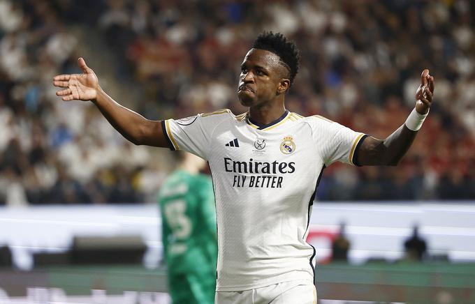 Vinicius Jr. je postal prvi Brazilec, ki je v dresu Reala dosegel hat-trick na el clasicu, pa tudi prvi nogometaš, ki je dosegel tri zadetke v finalu španskega superpokala. | Foto: Reuters