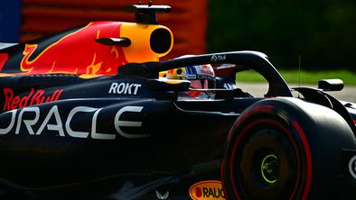 Najprej bes, nato slavje: Verstappen premagan za tri tisočinke!