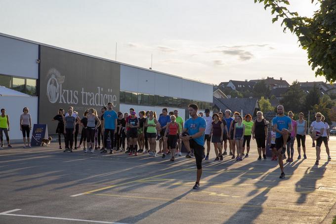 Približno 80 tekačev se je zbralo v Ljubljani. Foto: Iztok Kurnik

 | Foto: 