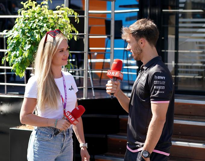 Pierre Gasly in Esteban Ocon v Spielbergu govorita predvsem o Ryanu Reynoldsu. | Foto: Guliverimage