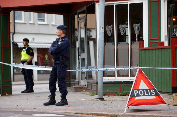 Ena od žrtev je bila skoraj zagotovo tarča napada, so prepričani na policiji.  | Foto: Reuters