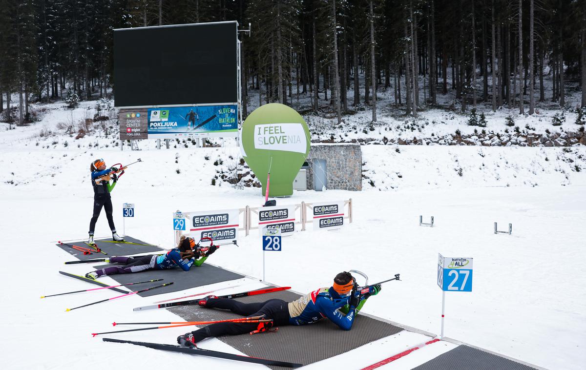 Slovenska biatlonska reprezentanca, Pokljuka | Slovenska biatlonska reprezentanca je zadnje treninge pred odhodom na svetovno prvenstvo v Lenzerheideju opravila na Pokljuki. | Foto Aleš Fevžer