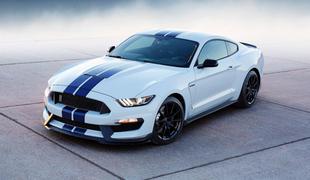 Shelby GT350 Mustang – rojen kot ford, spremenjen v shelby