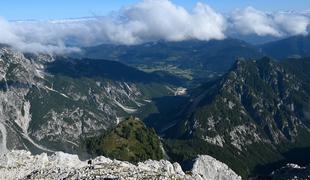 Mala Mojstrovka, najkrajša tura v skalnati svet Julijcev #video