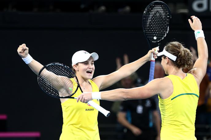 Ashleigh Barty, Samantha Stosur | Ashleigh Barty in Samantha Stosur sta Avstraliji priborili odločilno zmago. | Foto Getty Images