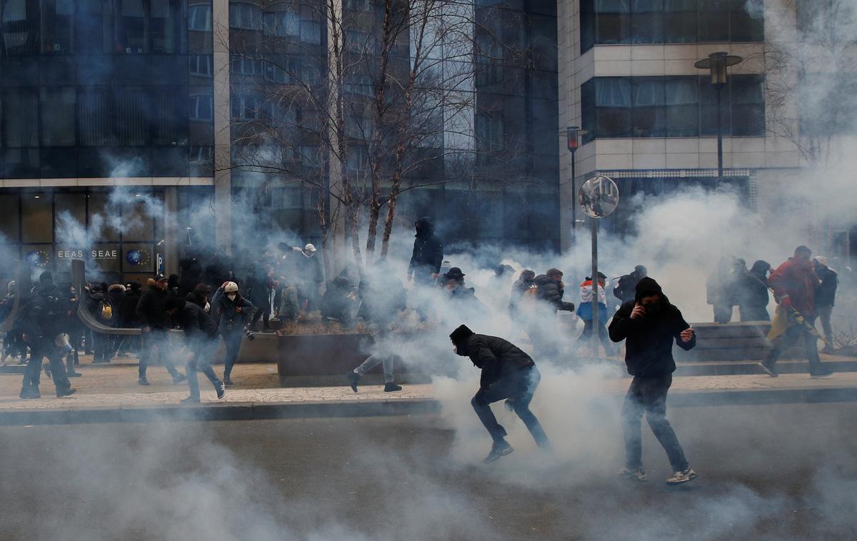 Protestniki v Bruslju | Foto Reuters