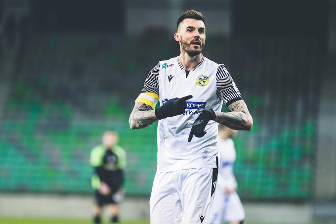 Kapetan Kopra Ivica Guberac je v Sežani dosegel enega najlepših zadetkov v karieri. | Foto: Grega Valančič/Sportida