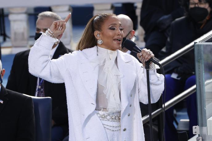 Jennifer Lopez | Jennifer Lopez je na inavguraciji ameriškega predsednika Joeja Bidna spregovorila v španščini. | Foto Reuters