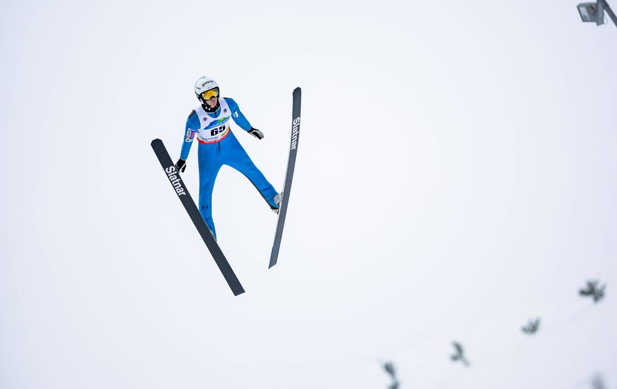 Maksim Bartolj | Maksim Bartolj je na tekmi celinskega pokala v zahtevnih pogojih skočil do tretjega mesta.  | Foto Guliverimage