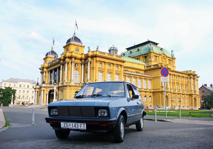 Ameriški zgodovinar sodobne Evrope Jason Vuic je o njem napisal tudi knjigo z naslovom The Yugo: The Rise and Fall of the Worst Car in History (Yugo: Vzpon in padec najslabšega avta v zgodovini).  | Foto: Arhiv Yugocar Adventure