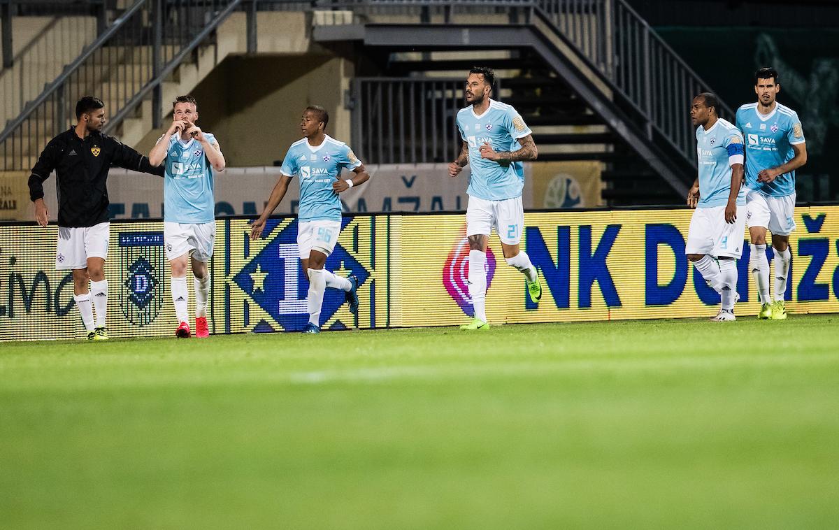 Domžale Maribor Rudi Požeg Vancaš | Rudi Požeg Vancaš je v 81. minuti z izvrstnim strelom zagotovil Mariboru tri točke, Domžale pa pahnil v dodatne težave. | Foto Grega Valančič/Sportida