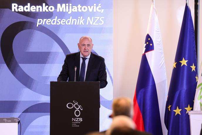 skupščina NZS, Radenko Mijatović | Radenko Mijatović bo tudi prihodnja štiri leta vodil Nogometno zvezo Slovenije. Bil je edini kandidat. | Foto Aleš Fevžer