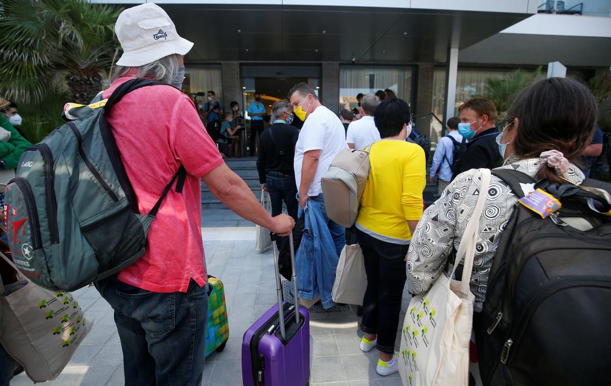 Nemški turisti | Policija bo nova pravila uveljavljala z naključnimi kontrolami, ne s sistematičnim nadzorom na meji. | Foto Reuters