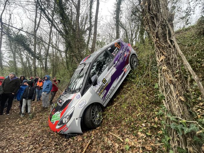 Tako je svoj reli končal vse hitrejši Jan Medved (ford fiesta rally4). | Foto: Gregor Pavšič