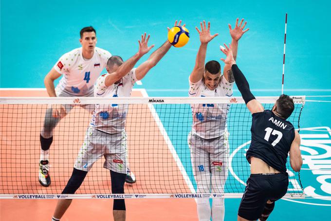 "Brutalno bo. Najbolj mučna so potovanja  v Azijo. Če bi se dalo to malo spremeniti, da bi bil turnir v Evropi, da bi potoval po evropskih mestih in igral, bi bilo lažje." | Foto: Volleyballworld