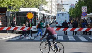 V službo v Ljubljani vedno več ljudi s kolesom, na cestah vseeno vedno večja gneča