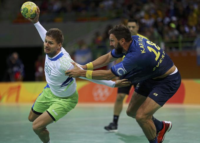 Marku Bezjaku - na fotografiji v reprezentančnem dresu - gre v nemškem Magdeburgu odlično. V zadnjem krogu je ta brez njegove pomoči premagal kar prvake Rhein-Neckar.  | Foto: Reuters