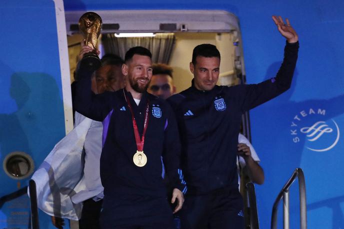 Argentina sprejem Katar 2022 Lionel Messi Lionel Scaloni | Predsednik argentinske nogometne zveze Claudio Tapia si želi, da Lionel Scaloni ostane selektor gavčev. | Foto Reuters