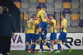 NK Maribor : FC Koper, prva liga