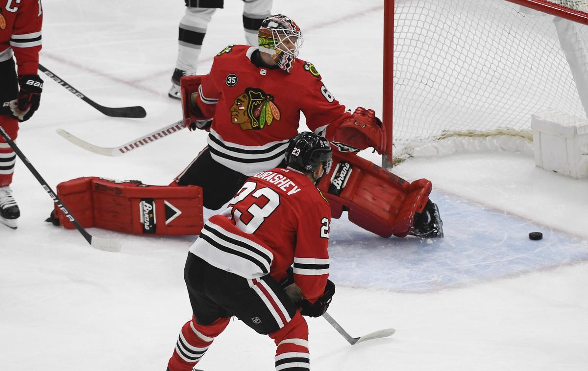 Chicago Blackhawks Los Angeles Kings | Hokejisti Chicago Blackhawks so ugnali Philadelphia Flyers. Nobena ekipa nima več možnosti za končnico. | Foto Reuters