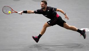 Wawrinka zdržal dva niza, nato dobil kravato. Klepačeva še drugič izgubila.