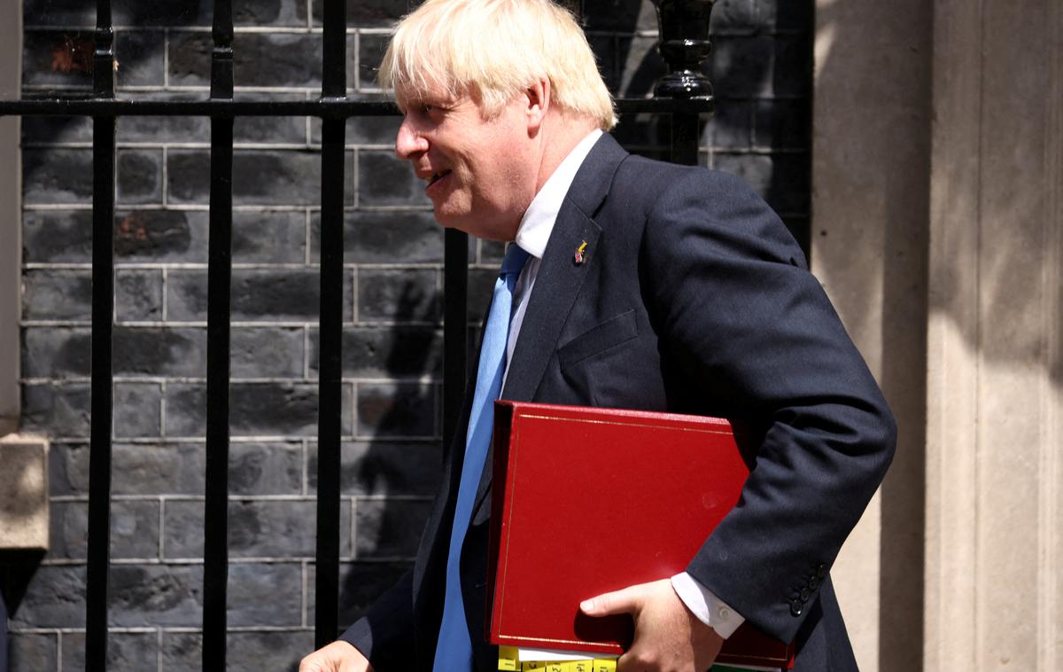 Boris Johnson | Boris Johnson je v parlamentu in drugod večkrat zanikal, da bi on ali njegovo osebje kršili protikoronske ukrepe, a preiskava je pokazala drugače. | Foto Reuters