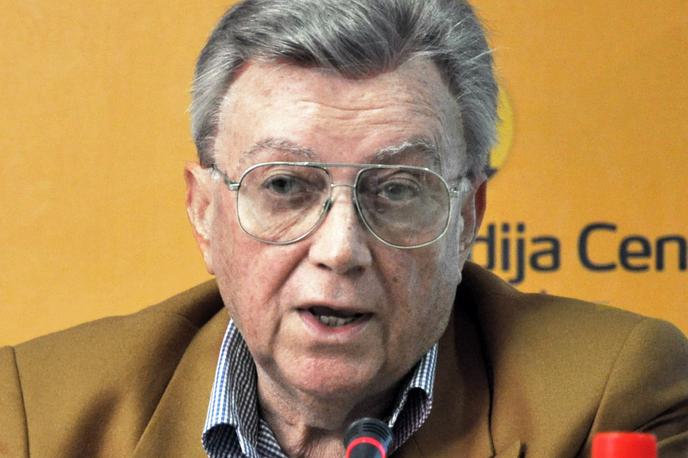 Borisav Jović | Jović je socialistično stranko Srbije vodil med letoma 1991 in 1992, ko je na tem položaju nasledil Slobodana Miloševića, ki je v tem času postal srbski predsednik. | Foto Wikimedia Commons