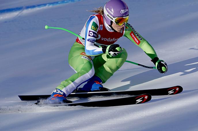 Ilka Štuhec | Ilka Štuhec je za najhitrejšo Švicarko zaostala več kot dve sekundi. | Foto Getty Images