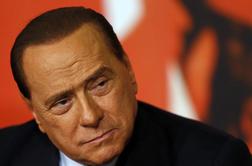 Berlusconijeva Naprej, Italija odhaja iz vlade